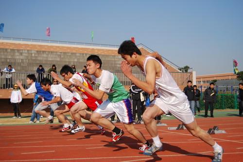 高考考体育吗，都考什么